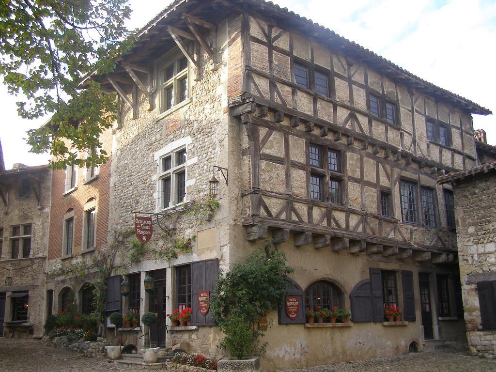 Logis Hotel Le Petit Casset La Boisse Exterior foto